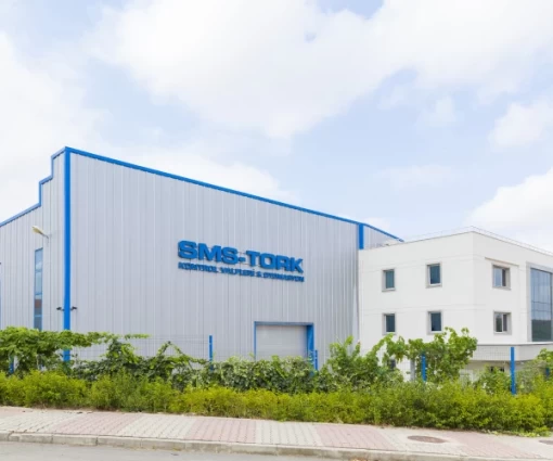 SMS TORK начала свою деятельность в отрасли под брендом TORK в 1985 году.
