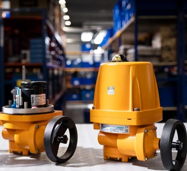 Что такое электрический привод серии TREA и каковы его характеристики?